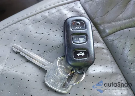 2004 Toyota Avalon Xl from USA, damaged, VIN 4T1BF28B44U380561